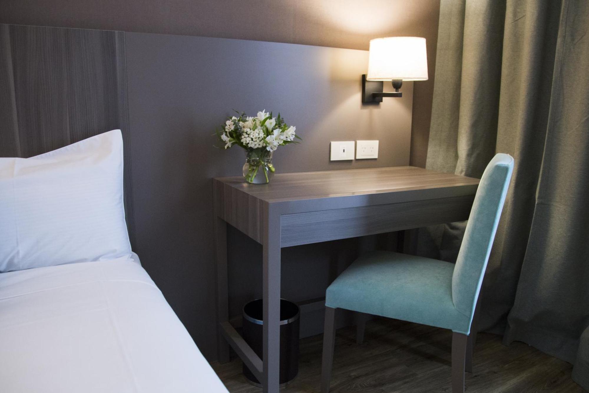 Hotel Land Plaza La Plata Zewnętrze zdjęcie