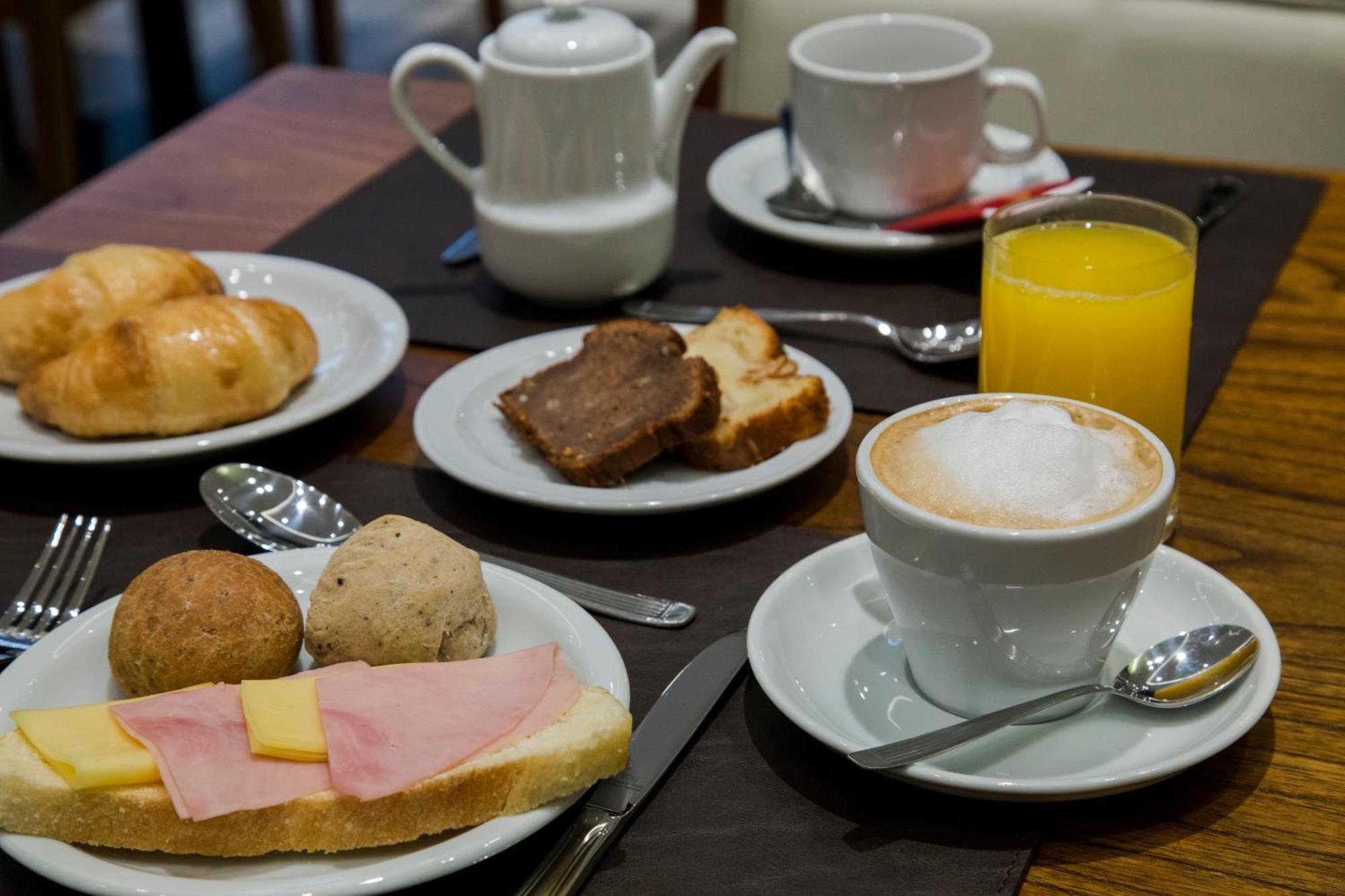 Hotel Land Plaza La Plata Zewnętrze zdjęcie