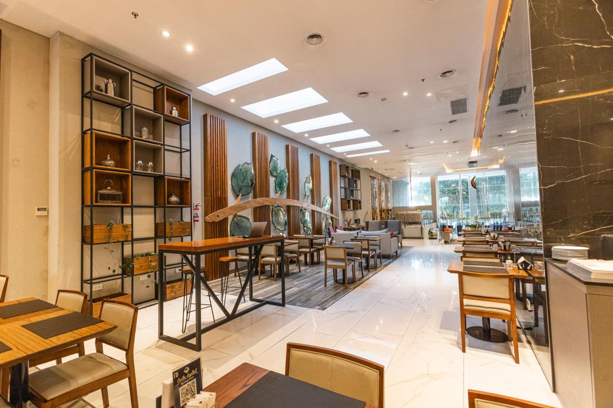 Hotel Land Plaza La Plata Zewnętrze zdjęcie