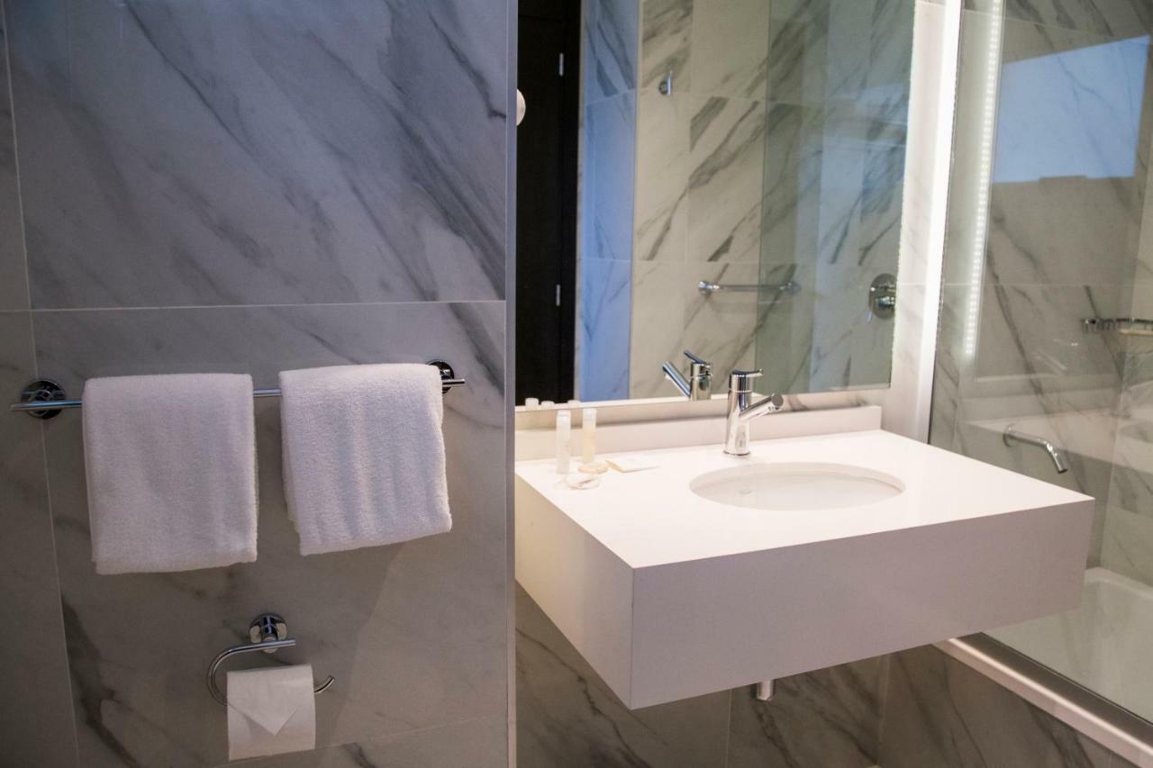 Hotel Land Plaza La Plata Zewnętrze zdjęcie