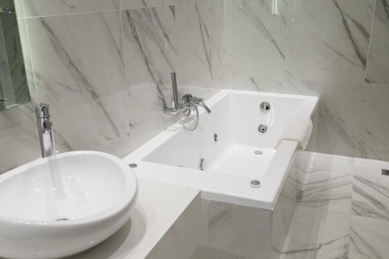 Hotel Land Plaza La Plata Zewnętrze zdjęcie